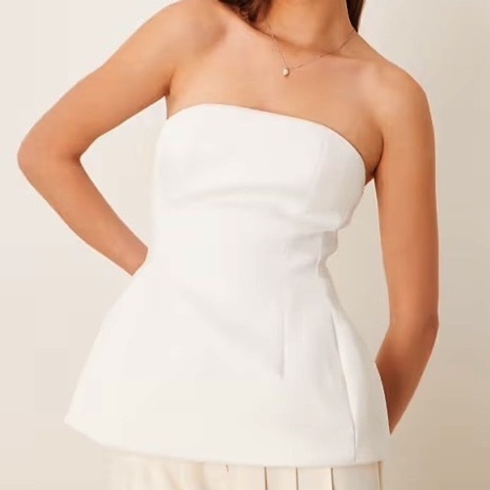 NWT ASOS DESIGN Structured Satin Peplum Hem Bandeau Top White Scuba Knit US 14